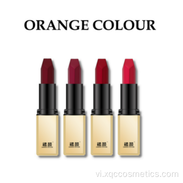 Makeup matte lipstick màu đỏ 2021